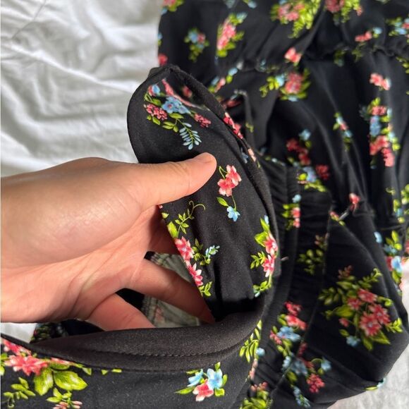 No Boundaries Black Floral Tiered Sundress – Women’s XXS Adjustable Straps - Picture 6 of 11